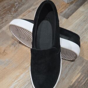 UGG Black Slip-On Women's Sneakers